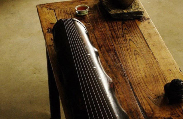 黄山市古琴蕴含的传统文化，一把古琴制备出来要两年的时间